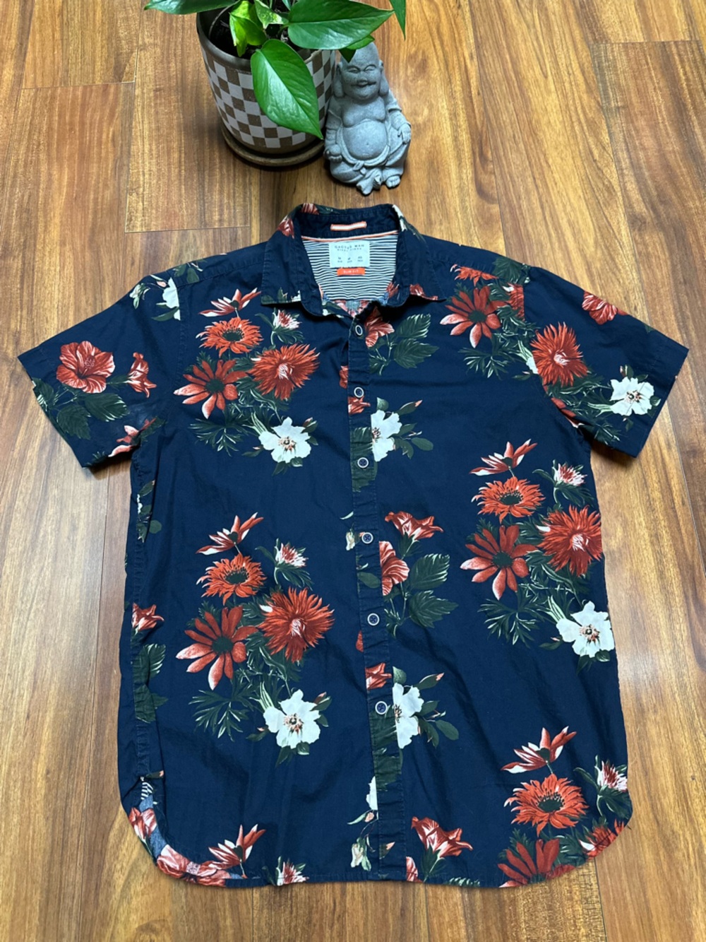 Cactus Man by Ricky Singh Floral Button-Down Medium